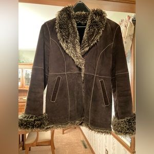 Women’s suede Fur-lined coat